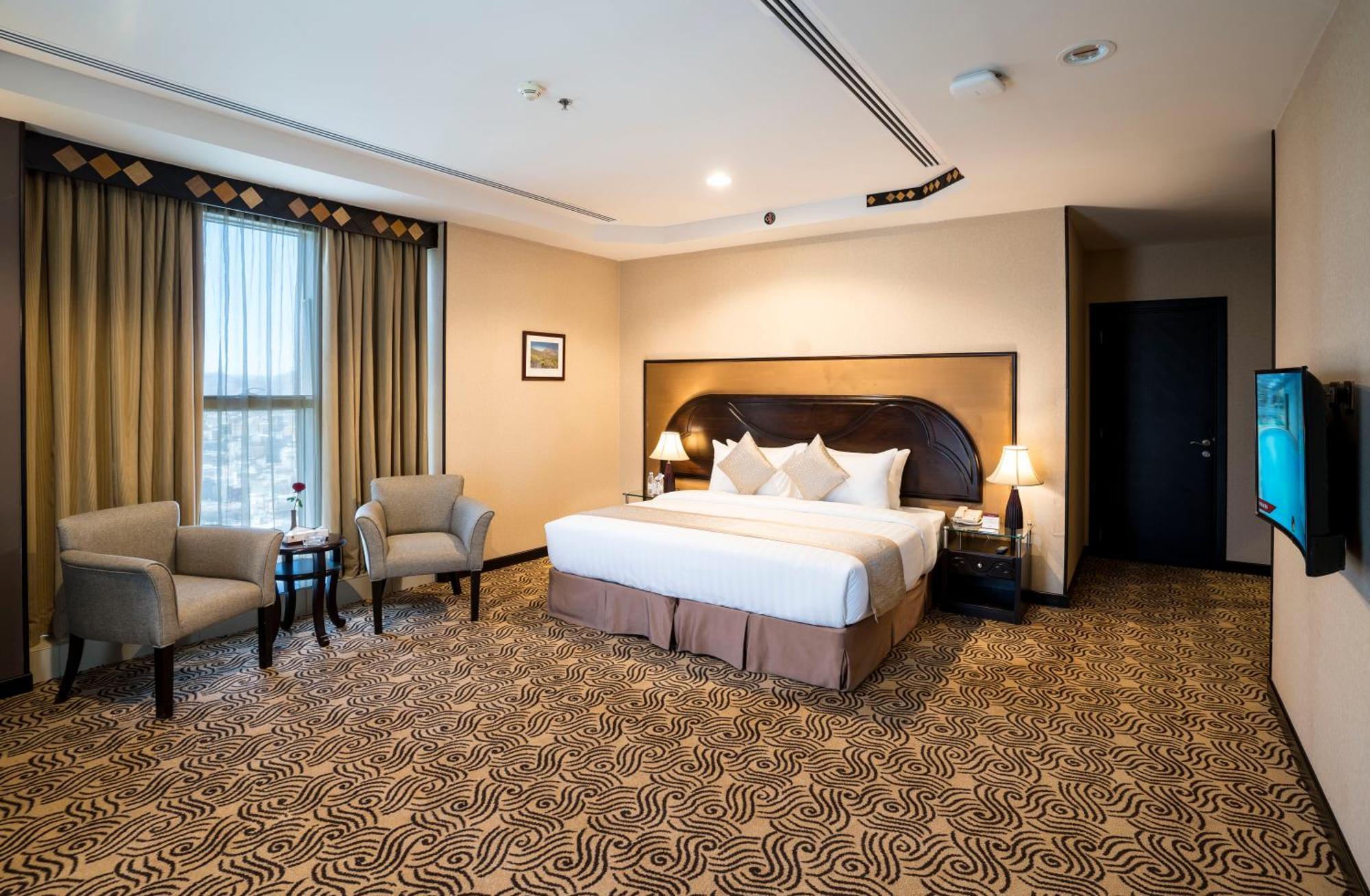Awaliv International Hotel Ta'if Zimmer foto Deluxe Suite